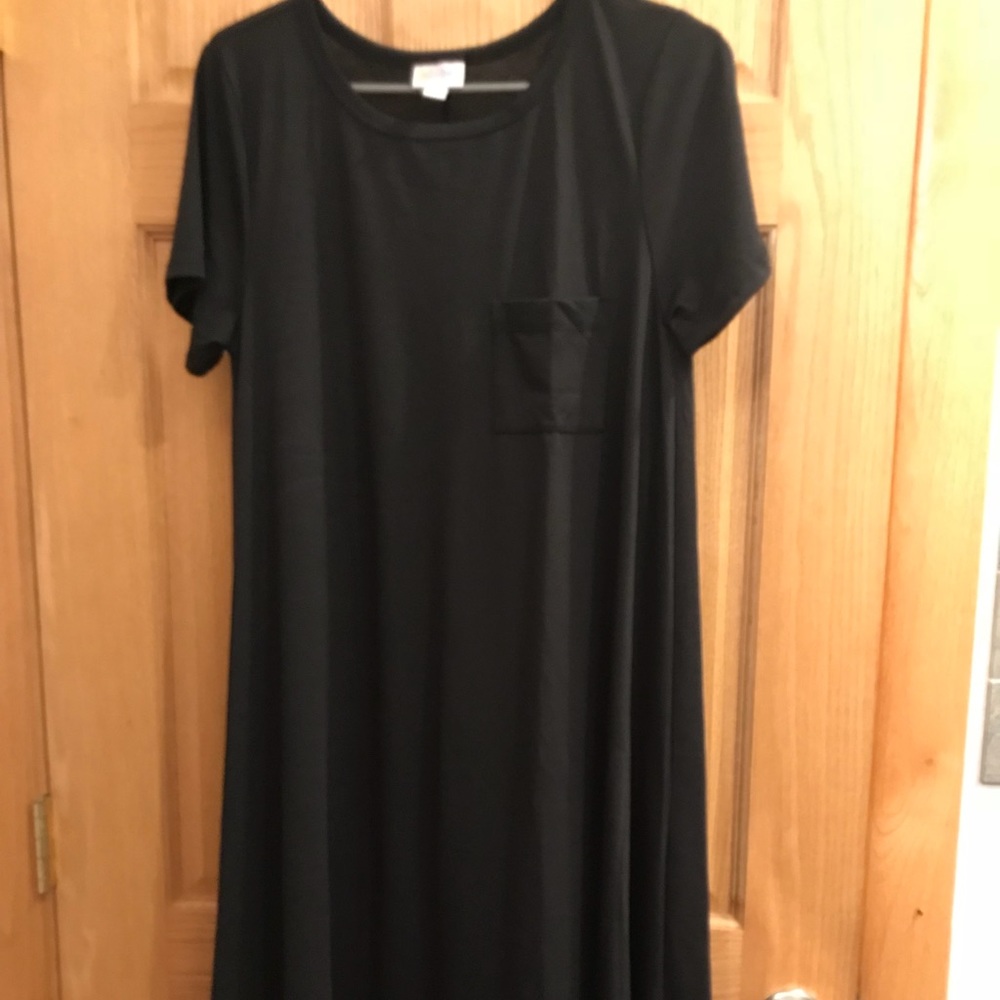 NWOT SMALL LULAROE CARLY